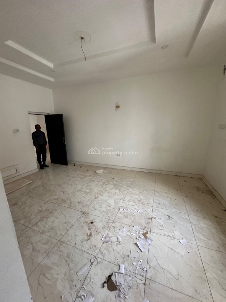 a Standard 3 Bedroom Apartment in a Decent Neighborhood, Around Zartech, Wuye, Abuja, Flat / Apartment for Rent