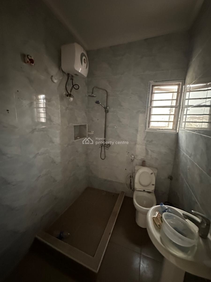 a Standard 3 Bedroom Apartment in a Decent Neighborhood, Around Zartech, Wuye, Abuja, Flat / Apartment for Rent