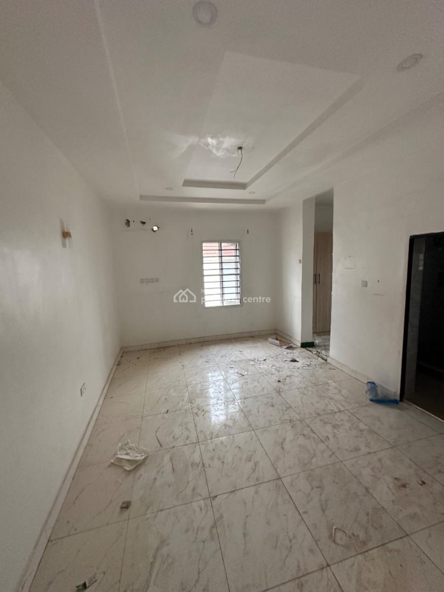 a Standard 3 Bedroom Apartment in a Decent Neighborhood, Around Zartech, Wuye, Abuja, Flat / Apartment for Rent