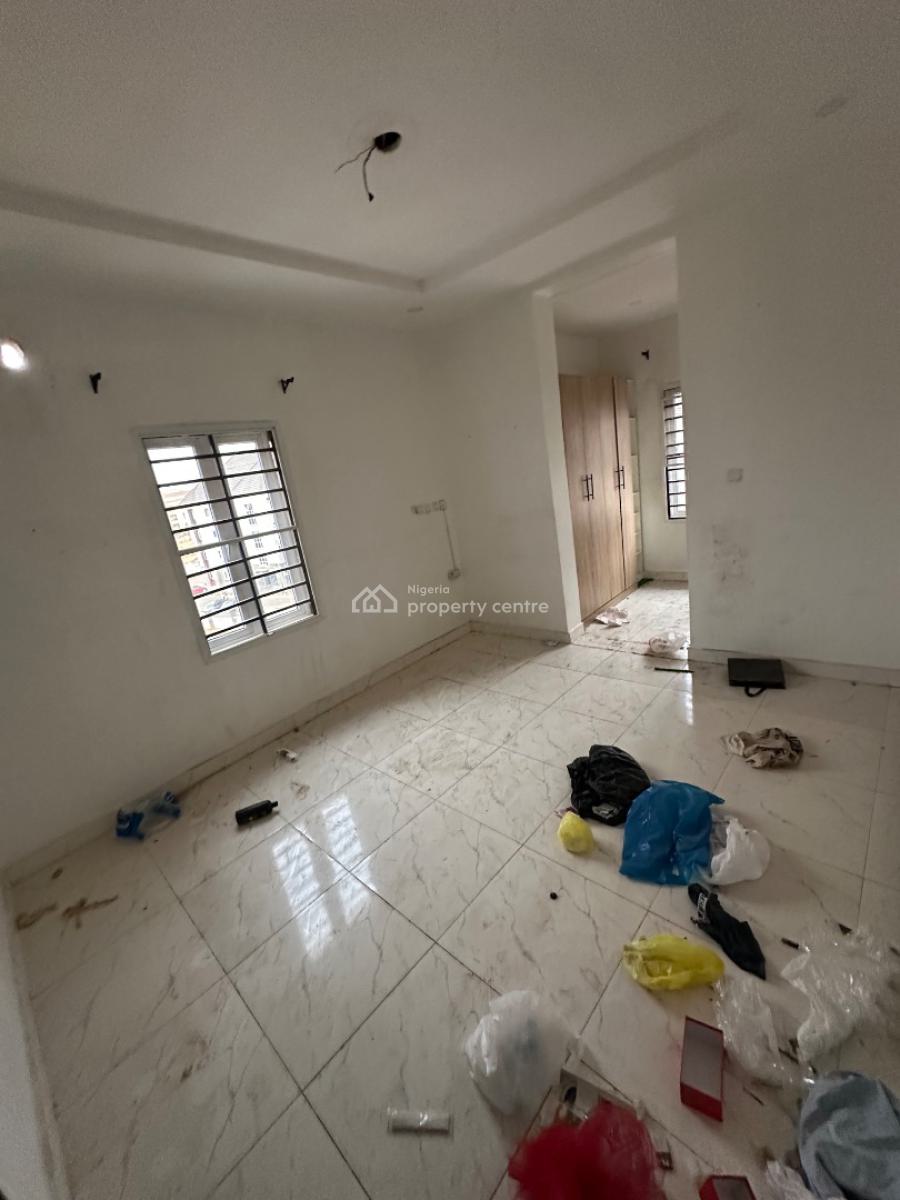 a Standard 3 Bedroom Apartment in a Decent Neighborhood, Around Zartech, Wuye, Abuja, Flat / Apartment for Rent