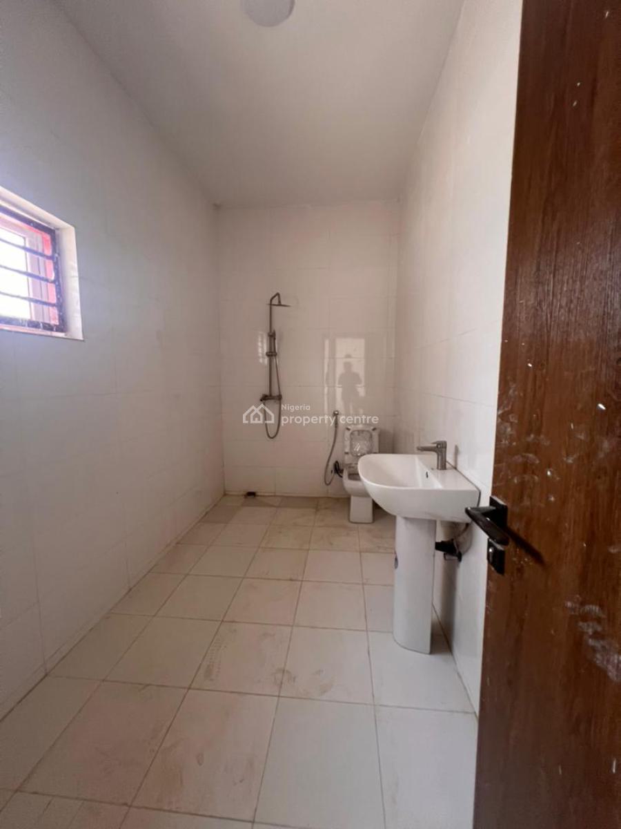 Extra Massive 3 Bedrooms Flat Apartment with 2 Living Rooms and Bq, Wuye, Abuja, Flat / Apartment for Sale