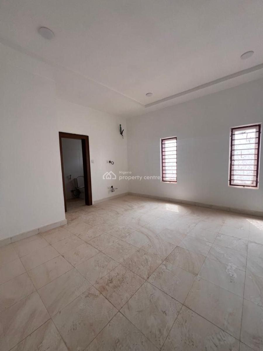 Extra Massive 3 Bedrooms Flat Apartment with 2 Living Rooms and Bq, Wuye, Abuja, Flat / Apartment for Sale