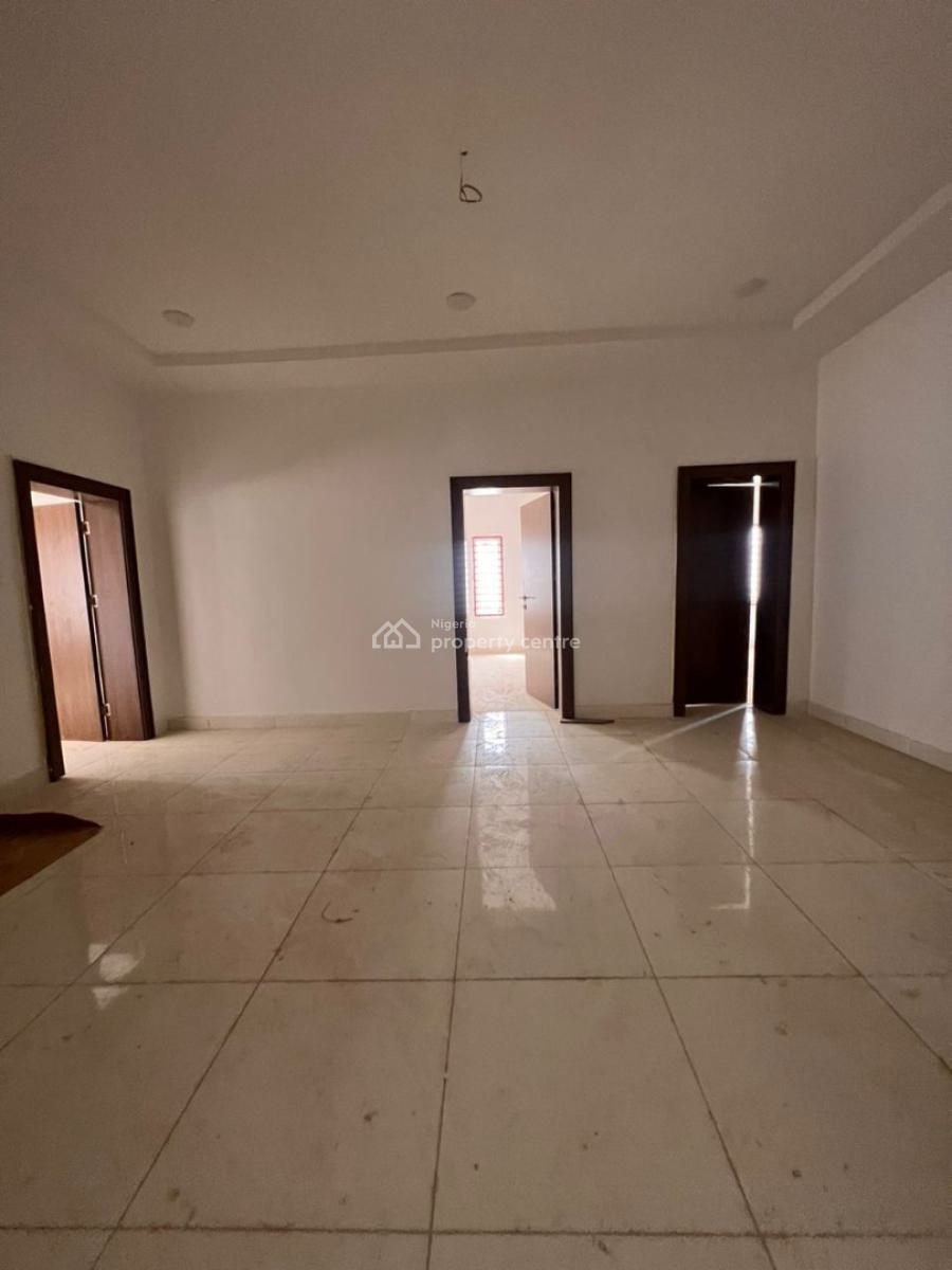 Extra Massive 3 Bedrooms Flat Apartment with 2 Living Rooms and Bq, Wuye, Abuja, Flat / Apartment for Sale