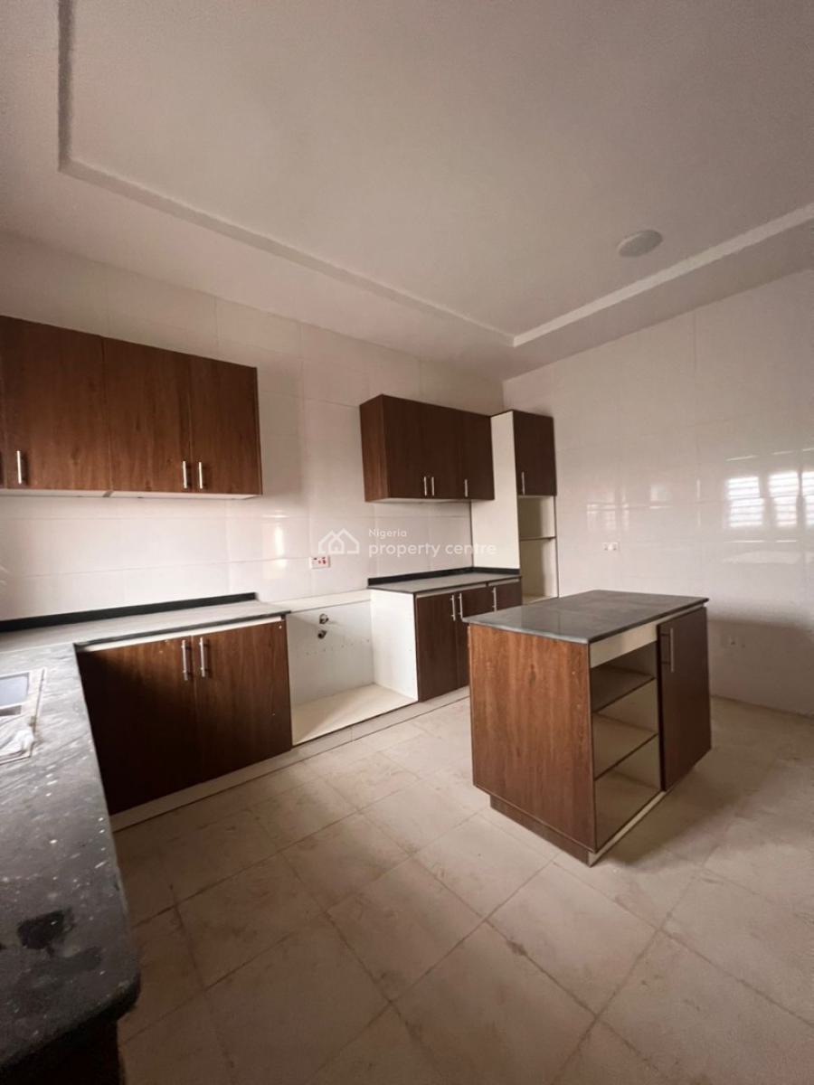 Extra Massive 3 Bedrooms Flat Apartment with 2 Living Rooms and Bq, Wuye, Abuja, Flat / Apartment for Sale