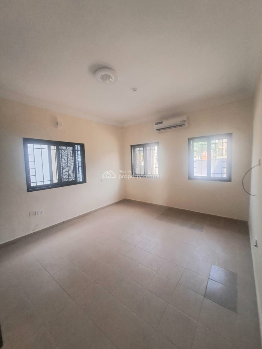 Well Built 3 Bedroom Apartment with Bq, Acs, Pool and Elevator, Lekki Phase 1, Lekki, Lagos, Flat / Apartment for Rent