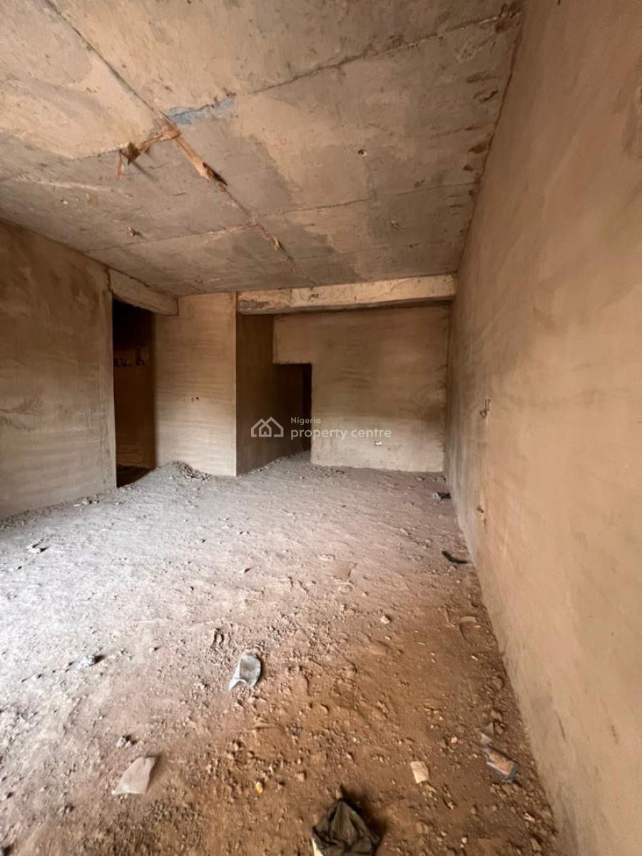 Spacious 3 Beds Apartment  Semi-finished, Dakibiyu, Wuye, Abuja, Flat / Apartment for Sale