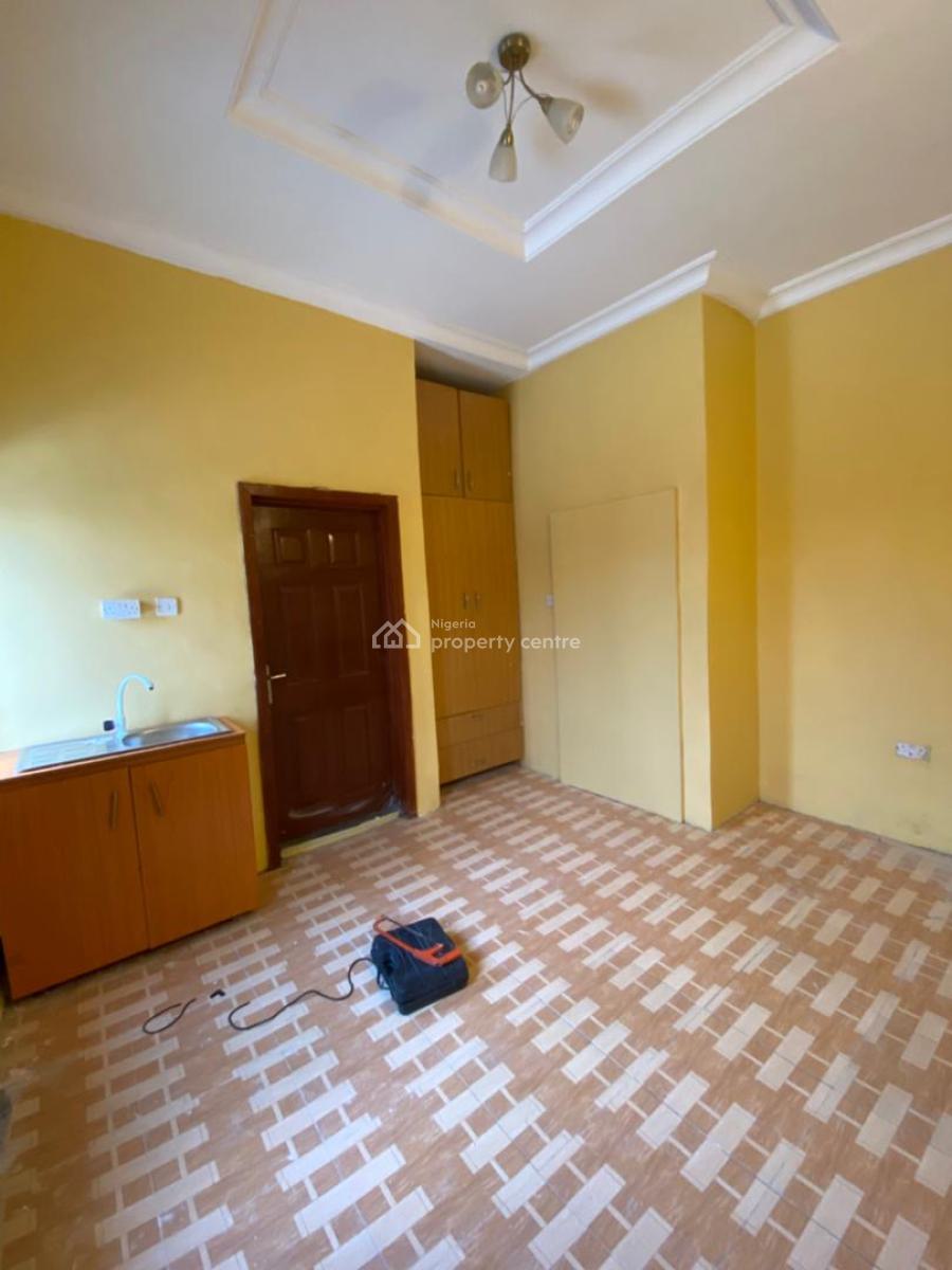 Well Maintained 1bedroom Flat, Abraham Adesenya Estate, Ajah, Lagos, Self Contain (single Rooms) for Rent