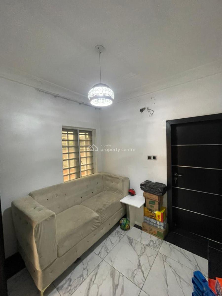 Sharp 3 Bed Room Bungalow Alone in Compound, Ogombo, Ogombo, Ajah, Lagos, Flat / Apartment for Rent