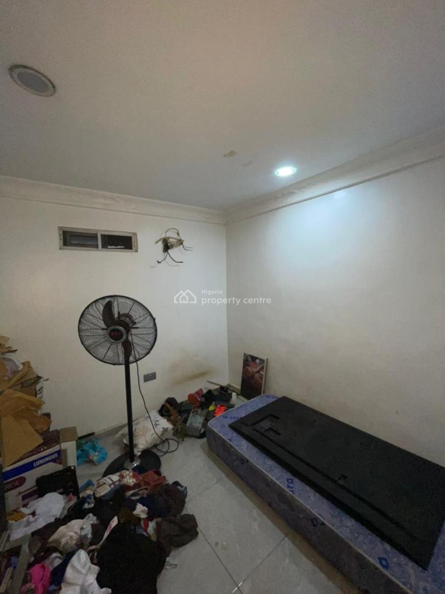 Sharp 3 Bed Room Bungalow Alone in Compound, Ogombo, Ogombo, Ajah, Lagos, Flat / Apartment for Rent