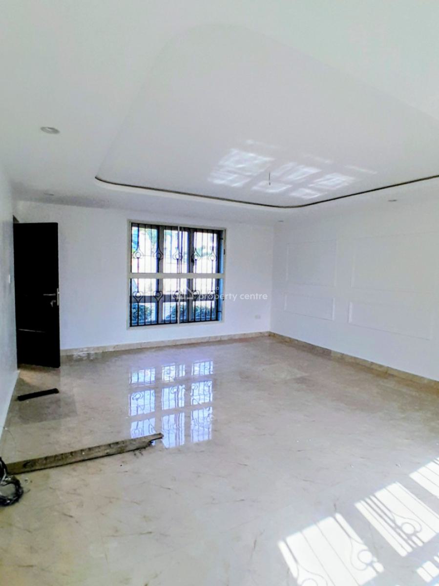 Two Bedrooms Flat, Off Kingway Road, Ikoyi, Lagos, Flat / Apartment for Rent