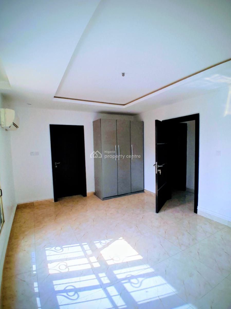 Two Bedrooms Flat, Off Kingway Road, Ikoyi, Lagos, Flat / Apartment for Rent