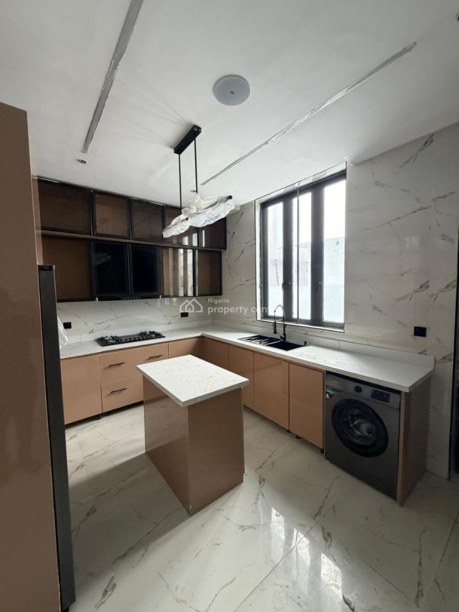 Elegantly Built 5 Bedroom Fully Detached Duplex, in a Serene Neighborhood in Lekki Phase 1, Lekki, Lagos, House for Sale