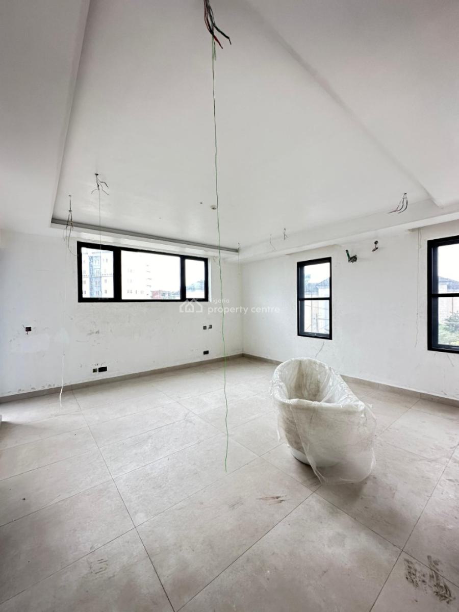 Elegantly Built 4 Maisonette with Bq,  Communal Rooftop, Pool,cinema, in a Secured Estate in Old Ikoyi, Ikoyi, Lagos, House for Sale