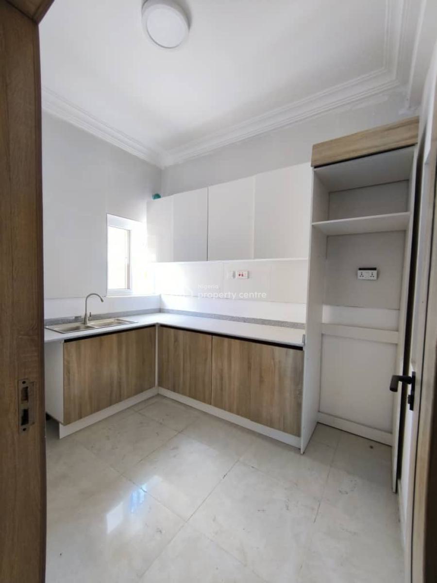 Clean 2bed Room Apartment Video Available, Chevron Drive Inside a Fully Serviced Estate, Lekki, Lagos, Flat / Apartment for Rent