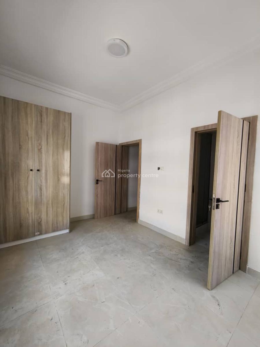 Clean 2bed Room Apartment Video Available, Chevron Drive Inside a Fully Serviced Estate, Lekki, Lagos, Flat / Apartment for Rent