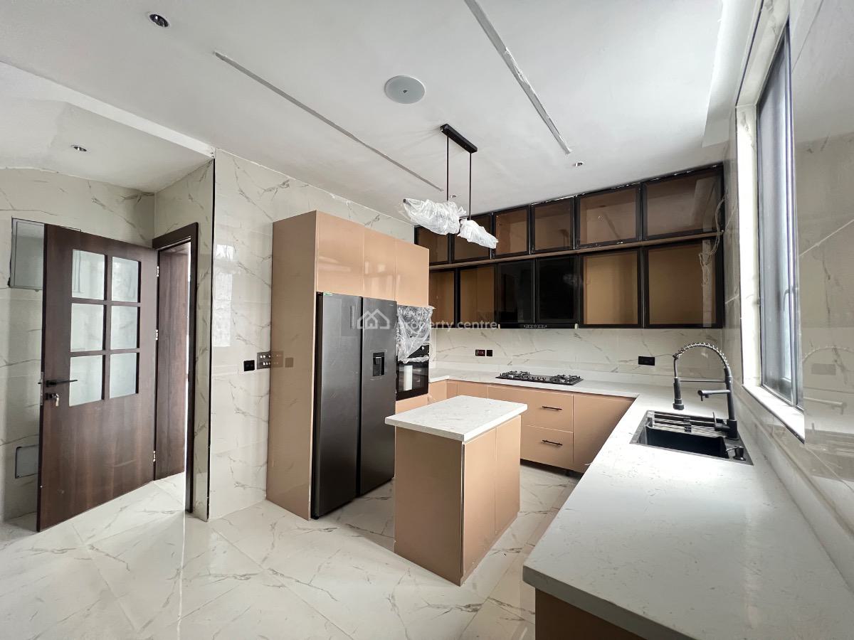 Standard 5 Bedroom Duplex with Bq, Off Admiralty Way, Lekki Phase 1, Lekki, Lagos, House for Sale