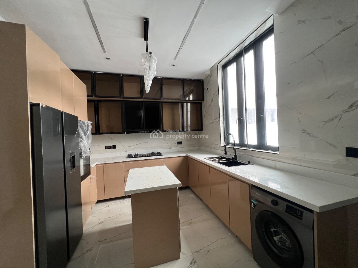 Standard 5 Bedroom Duplex with Bq, Off Admiralty Way, Lekki Phase 1, Lekki, Lagos, House for Sale