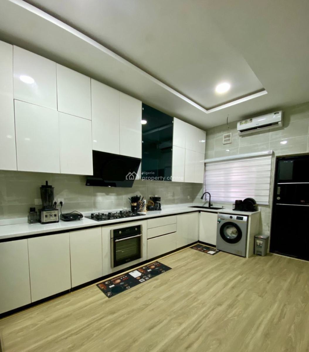 Luxury 4 Bedroom Apartment, Victoria Island (vi), Lagos, Flat / Apartment Short Let