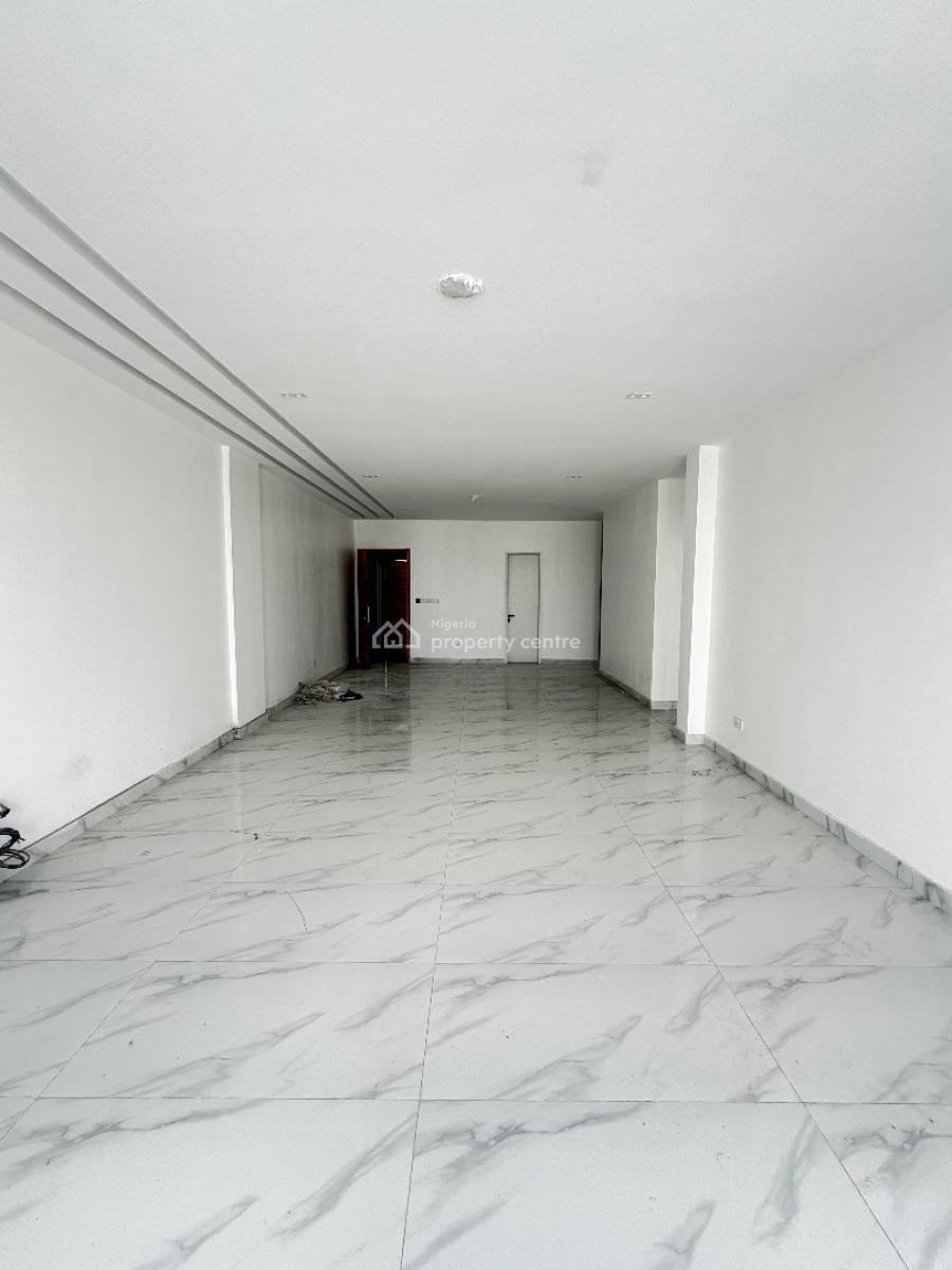 Spacious 2bedroom Flat with Swimming Pool and Gym, Lekki Phase 1, Lekki, Lagos, Block of Flats for Sale