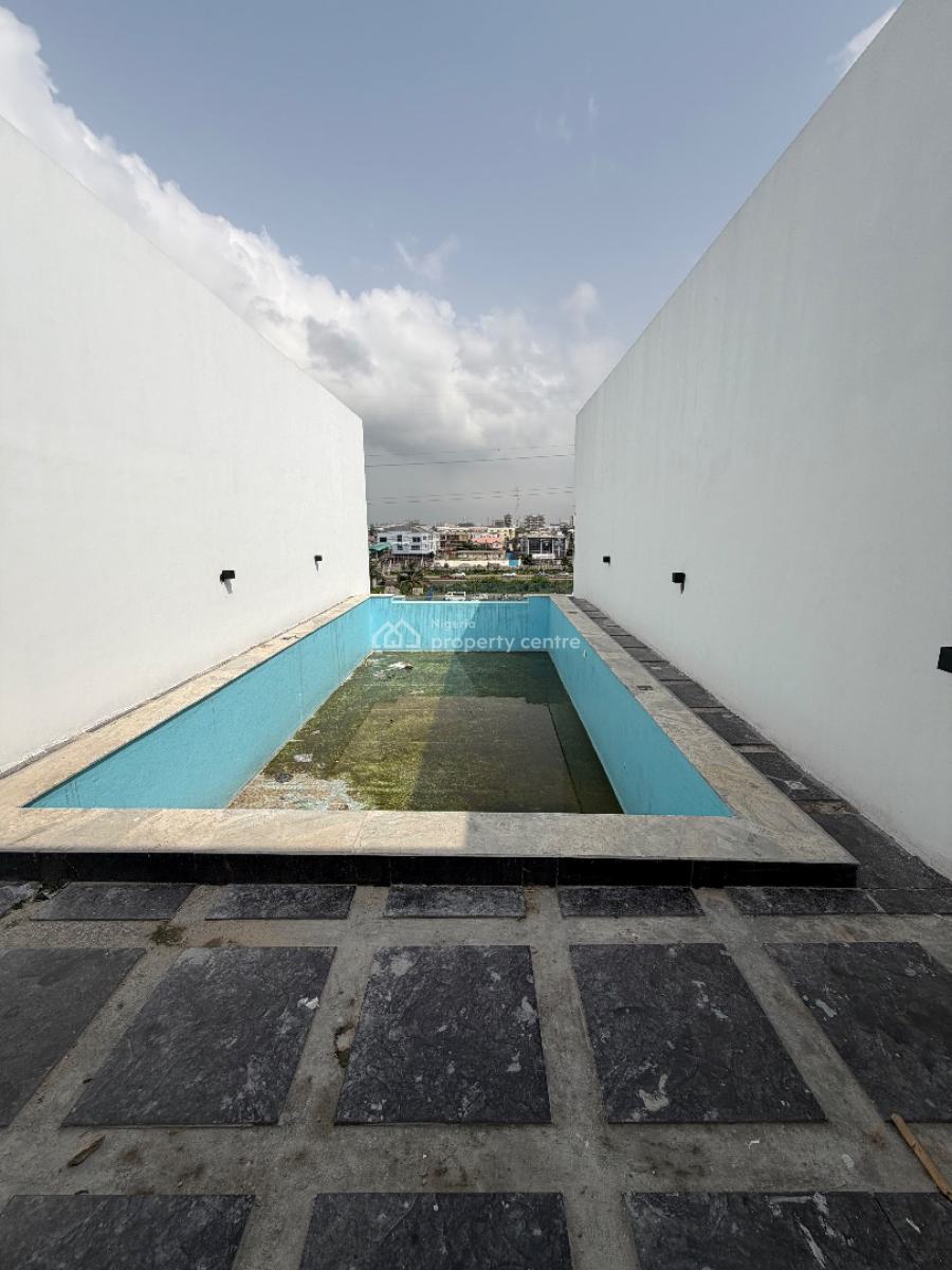 Spacious 2bedroom Flat with Swimming Pool and Gym, Lekki Phase 1, Lekki, Lagos, Block of Flats for Sale