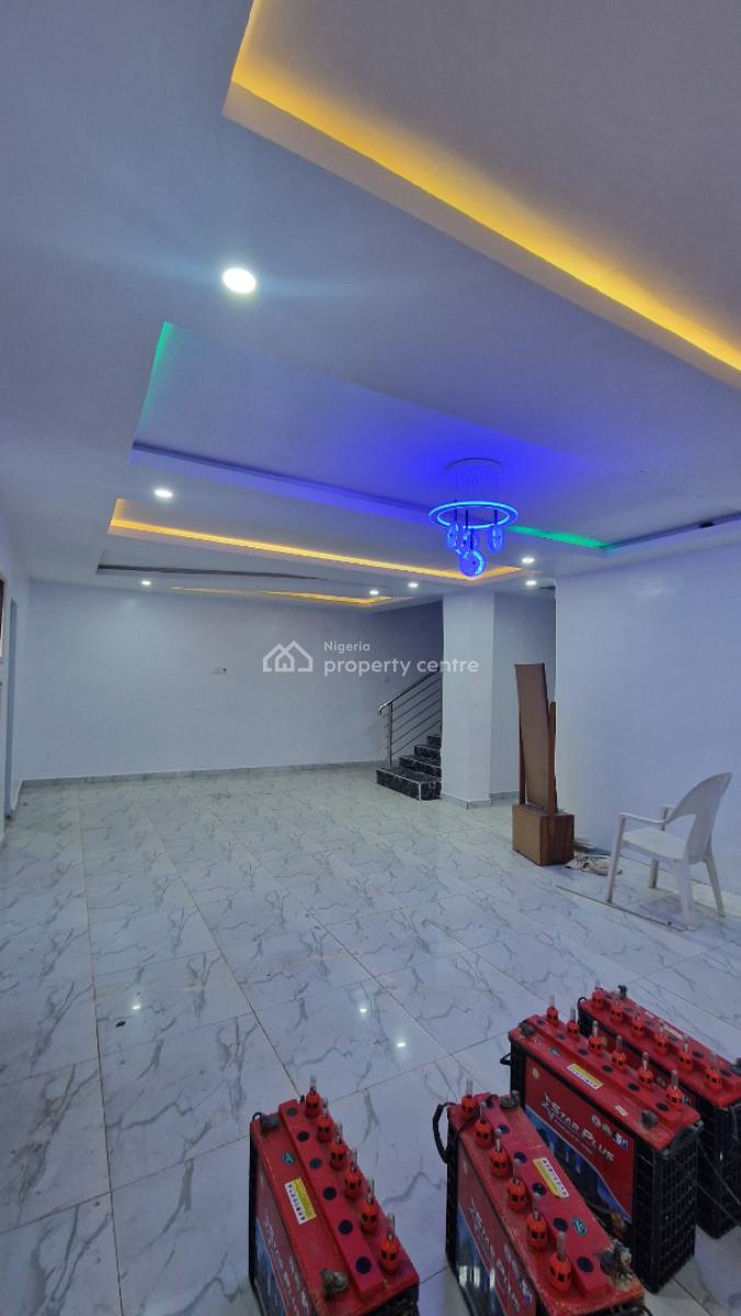 4 Bedroom Semi Detached Duplex with 2 Bq, Emmanuel Estate, Ile-titun Area, Jericho/idi-ishin Extension, Jericho, Ibadan, Oyo, Semi-detached Duplex for Sale