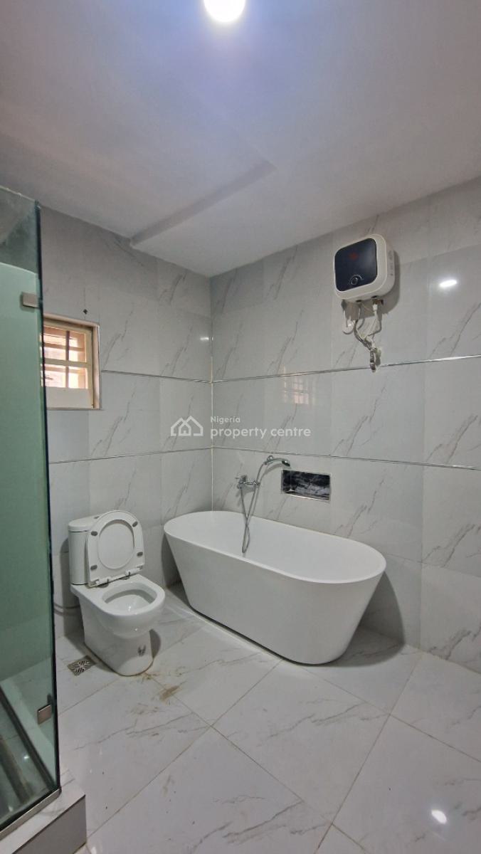 4 Bedroom Semi Detached Duplex with 2 Bq, Emmanuel Estate, Ile-titun Area, Jericho/idi-ishin Extension, Jericho, Ibadan, Oyo, Semi-detached Duplex for Sale