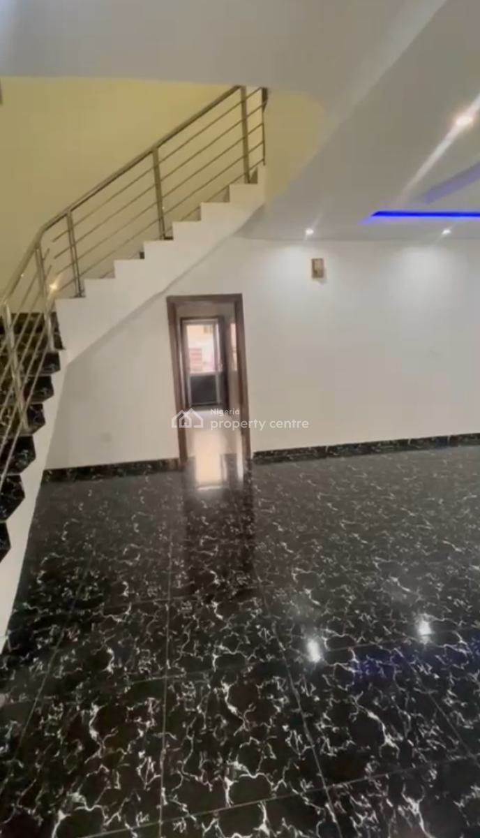 Nicely Finished 3 Bedroom Terrace Serviced Duplex, Paradise 3 Estate Chevron Drive, Lekki, Lagos, Terraced Duplex for Rent