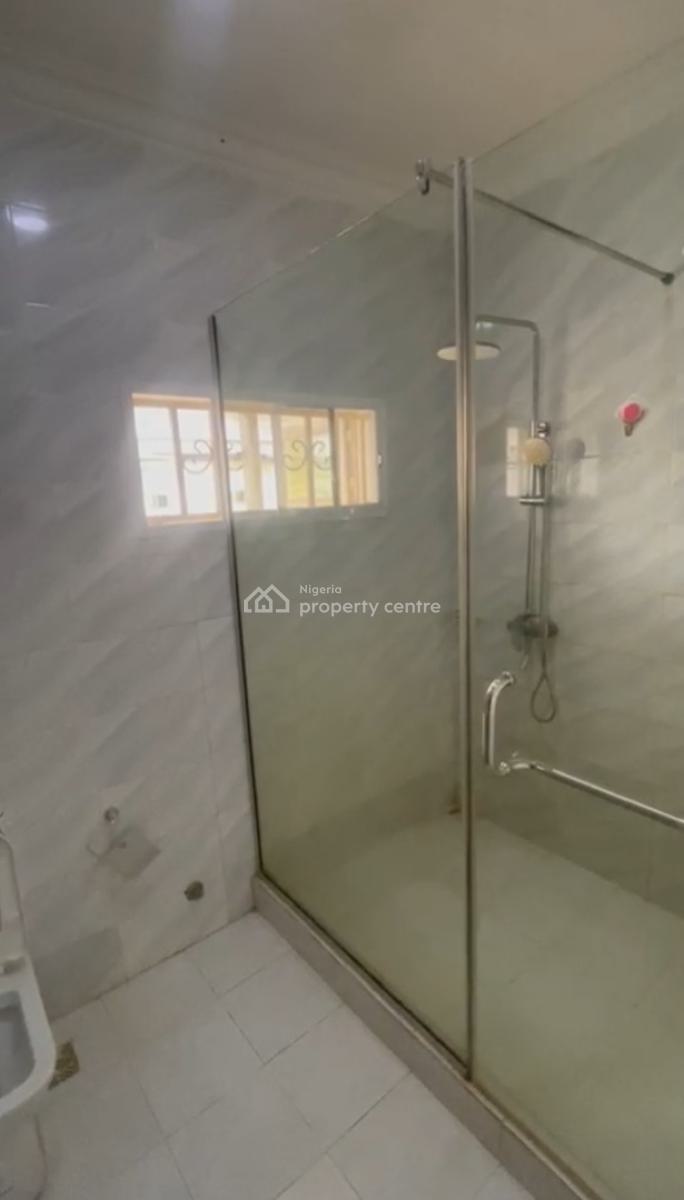 Nicely Finished 3 Bedroom Terrace Serviced Duplex, Paradise 3 Estate Chevron Drive, Lekki, Lagos, Terraced Duplex for Rent