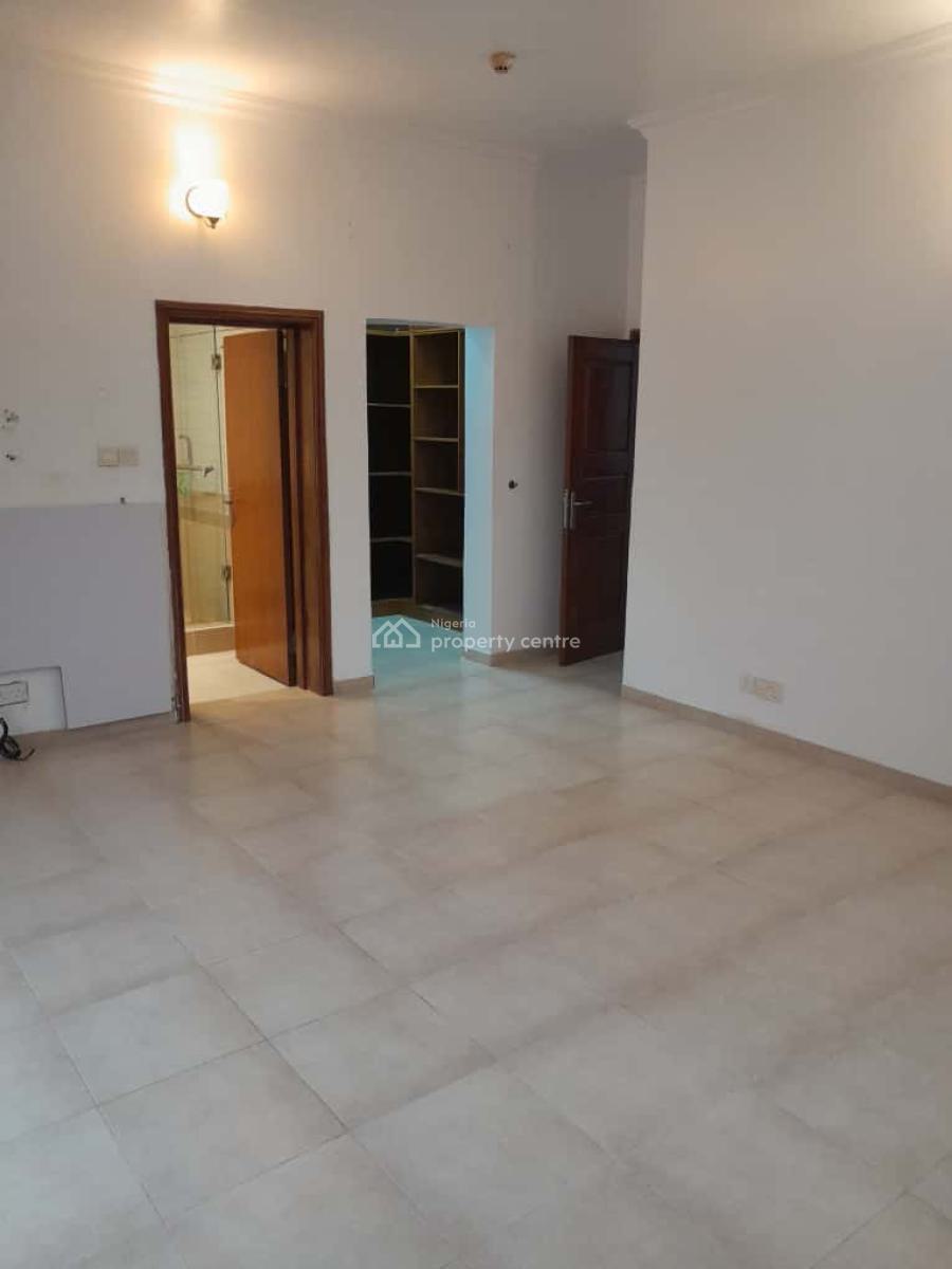 Well Maintained Luxury 3 Bedroom Apartment with a Bq, Off Aso Street, Parkview Estate, Parkview, Ikoyi, Lagos, Flat / Apartment for Rent