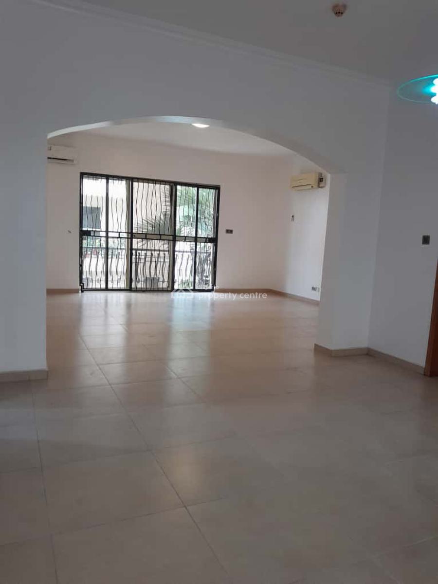 Well Maintained Luxury 3 Bedroom Apartment with a Bq, Off Aso Street, Parkview Estate, Parkview, Ikoyi, Lagos, Flat / Apartment for Rent