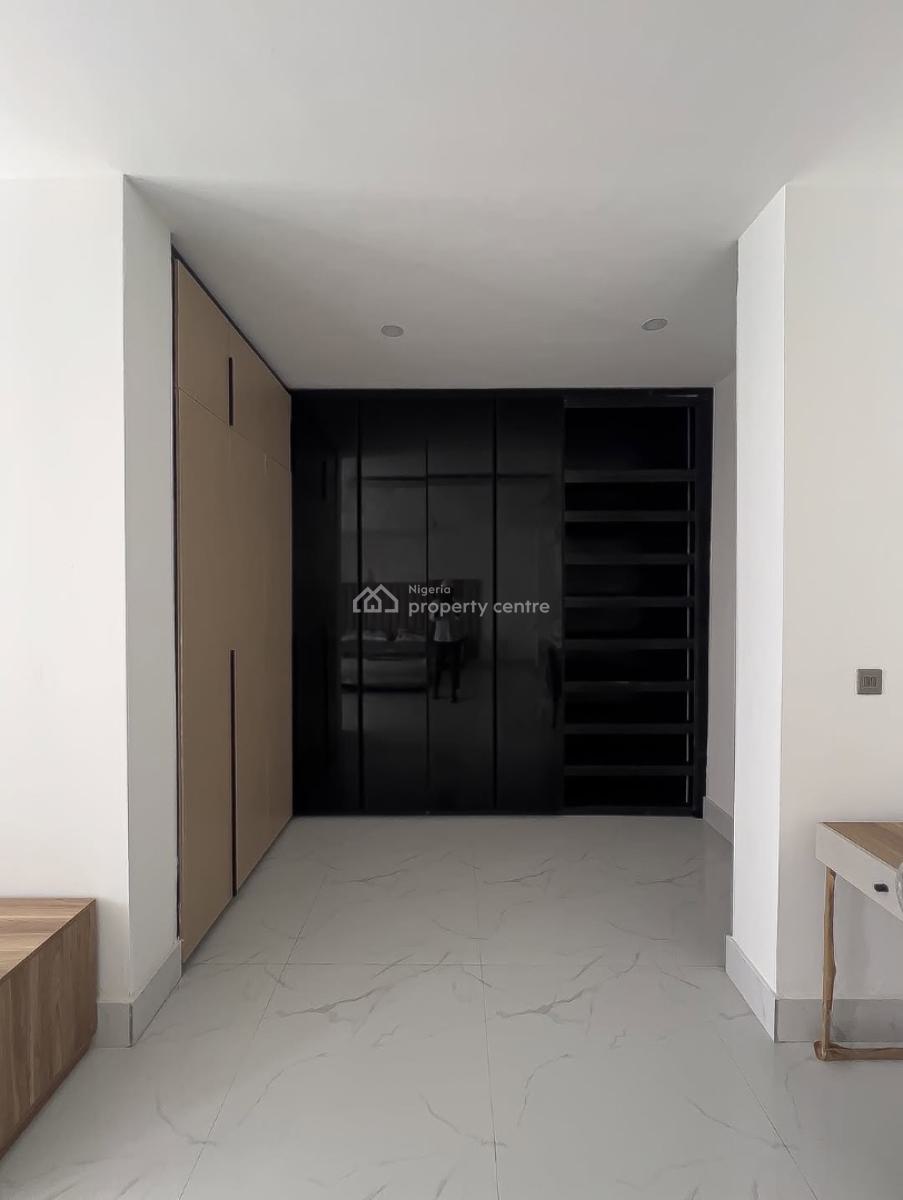 4 Bedroom Maisonette Duplex, Ikoyi, Lagos, Block of Flats for Sale