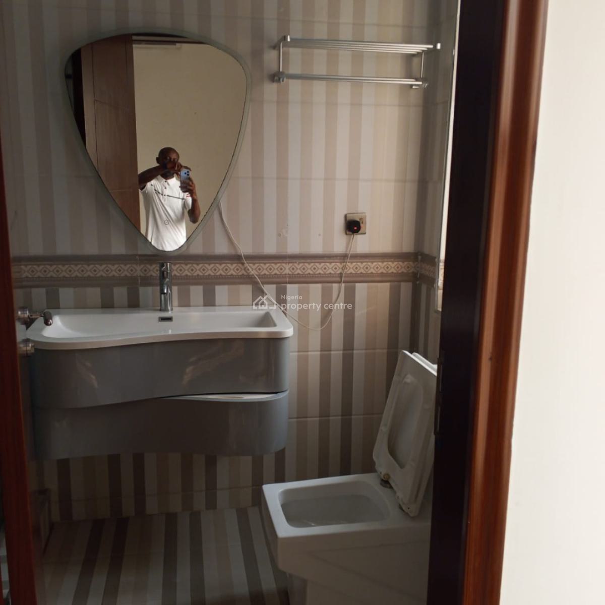 3 Bedroom Apartment with Bq, Swimming Pool,gym & Elevator., Banana Island, Ikoyi, Lagos, Flat / Apartment for Rent