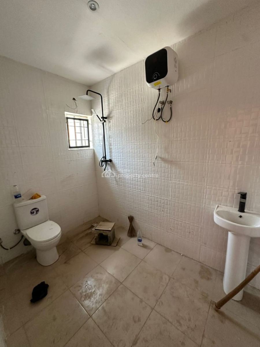 Brand New 3 Bedroom Spacious Apartment, Serene Neighborhood, Durumi Main, Durumi, Abuja, Flat / Apartment for Sale