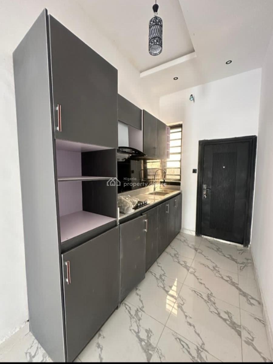 Well-built Luxury Spacious 3 Bedroom Terrace in a Serene Place, Lekki Ajah , Before Sangotedo, Ajah, Lagos, Terraced Duplex for Sale