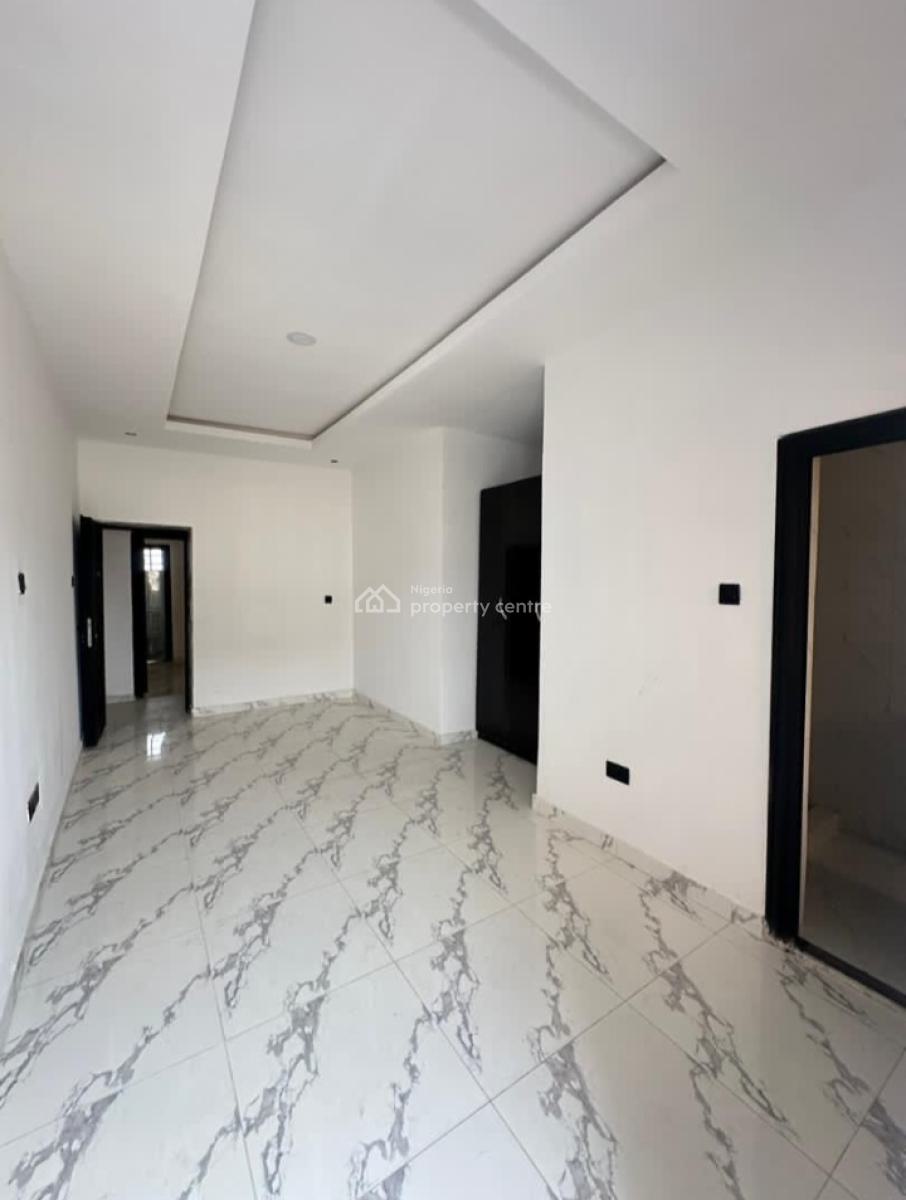 Well-built Luxury Spacious 3 Bedroom Terrace in a Serene Place, Lekki Ajah , Before Sangotedo, Ajah, Lagos, Terraced Duplex for Sale