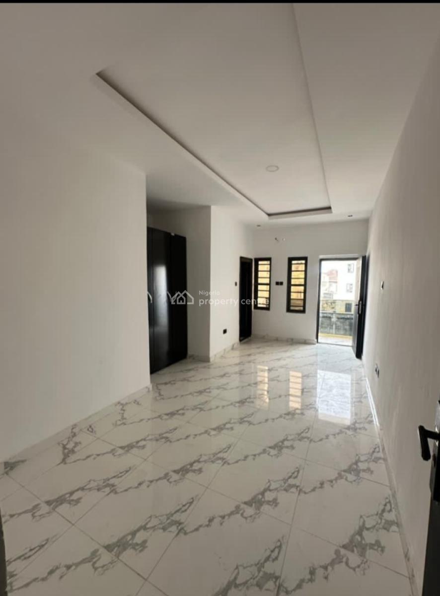 Well-built Luxury Spacious 3 Bedroom Terrace in a Serene Place, Lekki Ajah , Before Sangotedo, Ajah, Lagos, Terraced Duplex for Sale