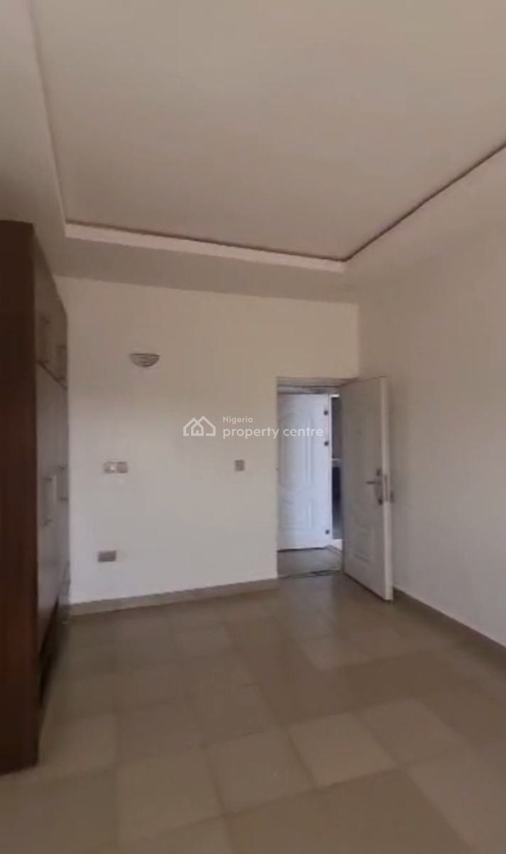 Spacious Standard 3 Bedroom Apartment with Acs, Airport Road Junction, Jabi, Abuja, Flat / Apartment for Rent