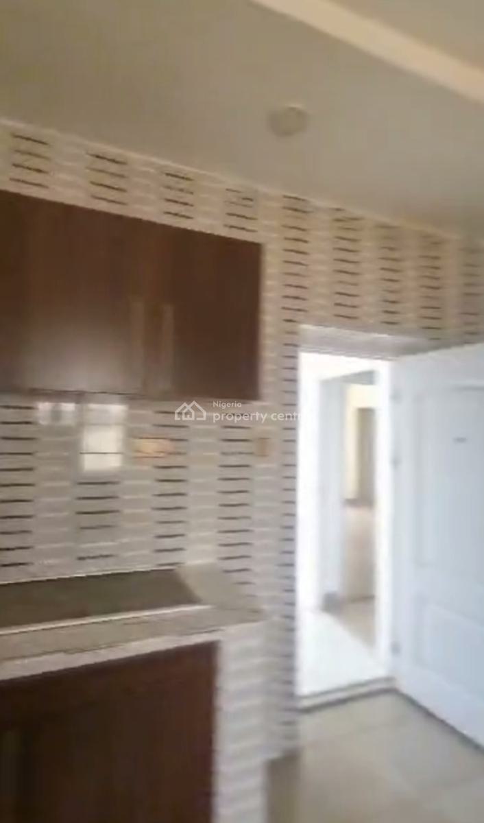 Spacious Standard 3 Bedroom Apartment with Acs, Airport Road Junction, Jabi, Abuja, Flat / Apartment for Rent