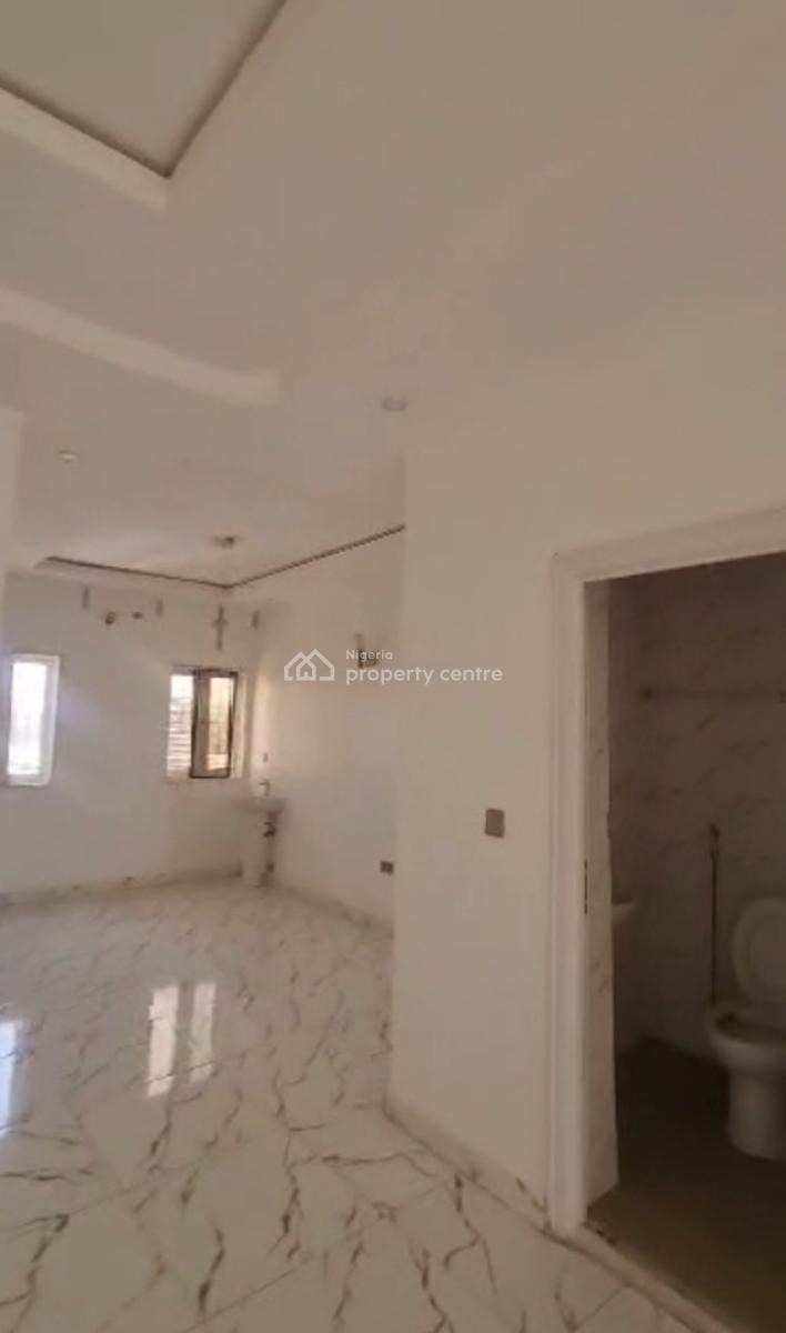 Spacious Standard 3 Bedroom Apartment with Acs, Airport Road Junction, Jabi, Abuja, Flat / Apartment for Rent