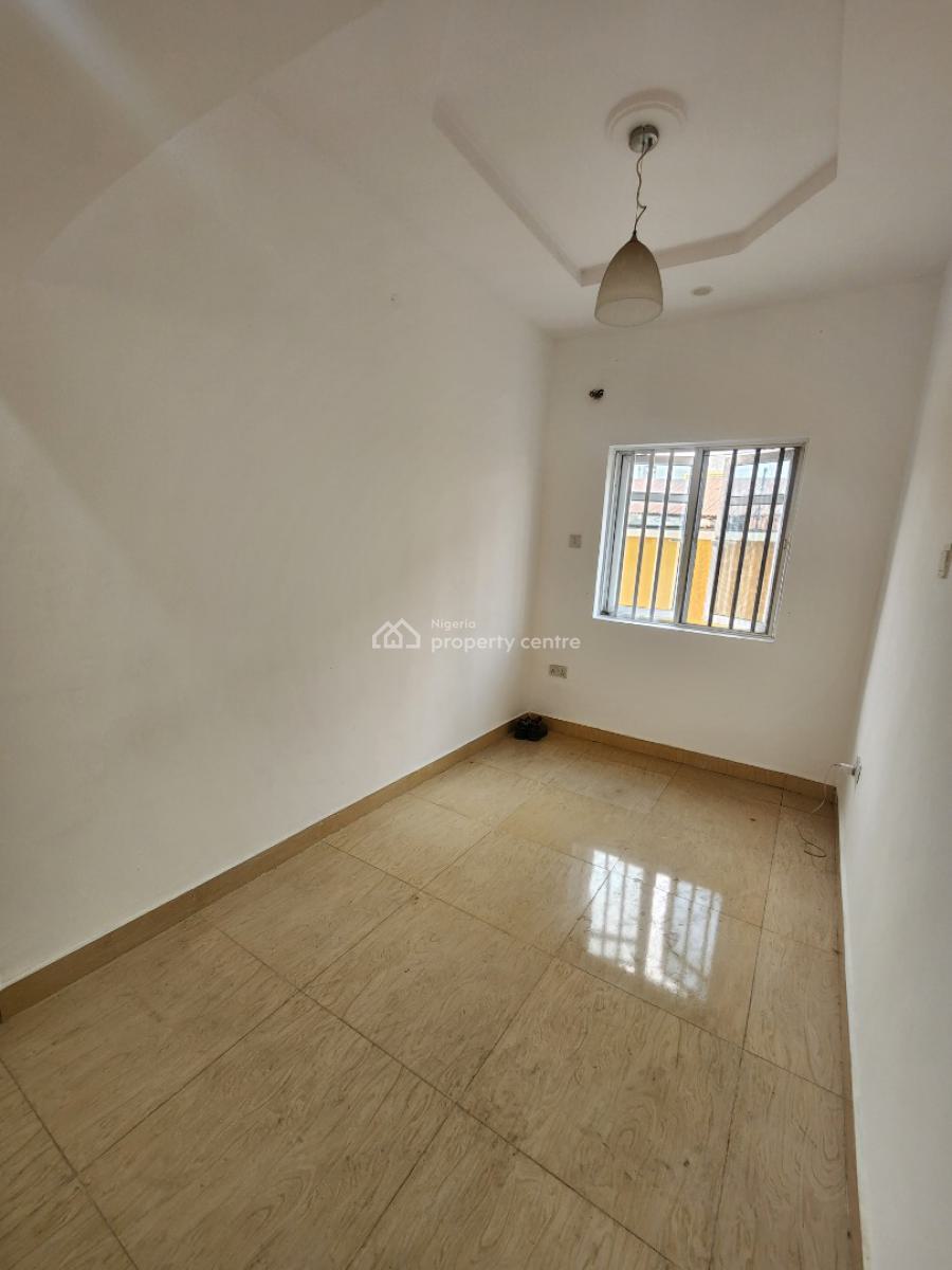 Relatively New 3-bedroom Flat Ground Floor, Off Randle Avenue Off Akerele, Ogunlana, Surulere, Lagos, House for Rent