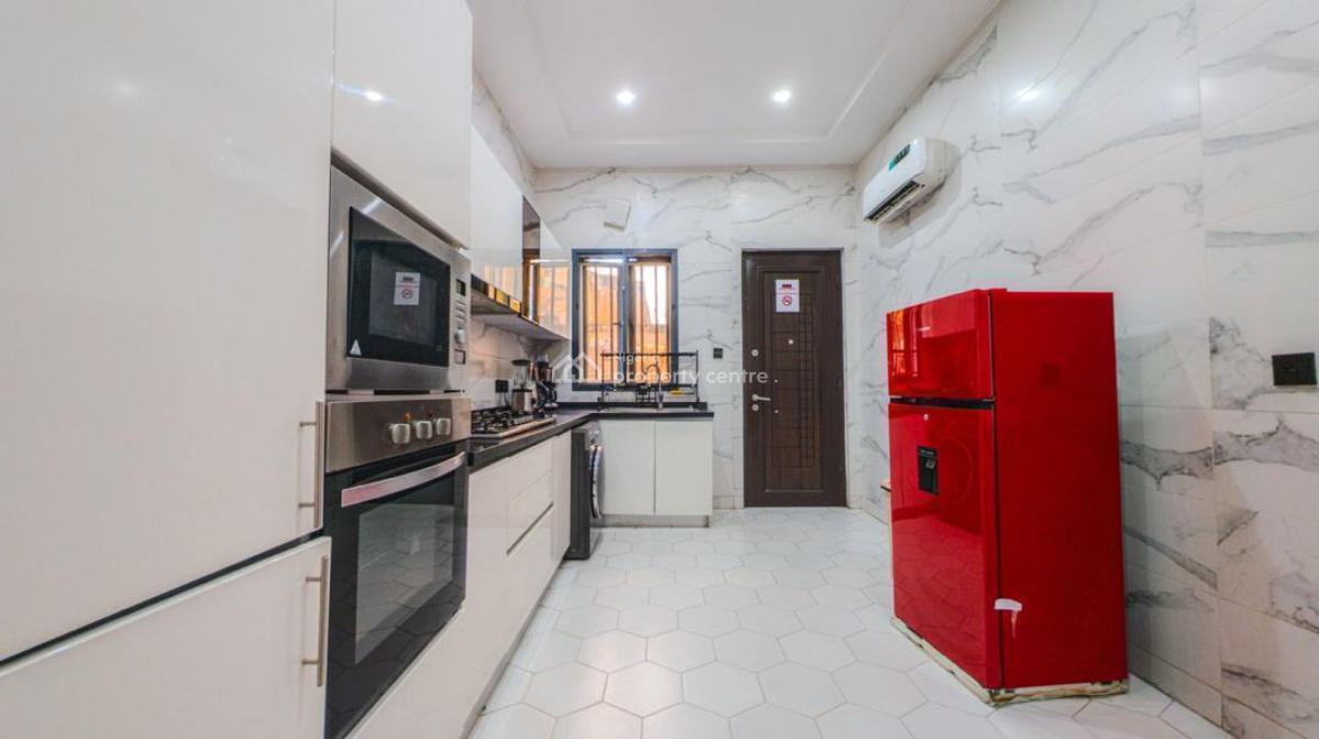 Waterfront 4 Bedroom Terrace Duplex with Top Notch Amenities, Lekki Phase 1, Lekki, Lagos, Flat / Apartment Short Let