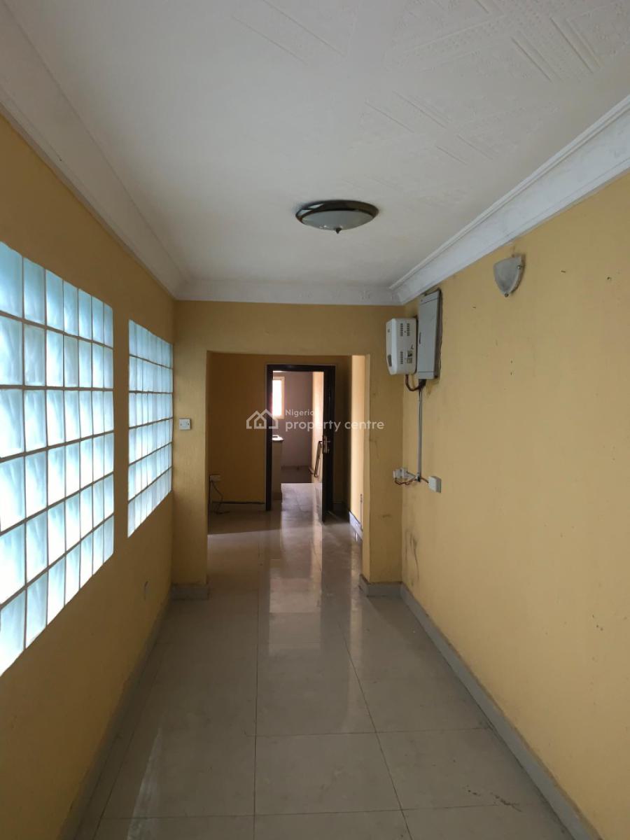 4 Bedroom Semi Detached House with Bq, Off Admiralty Way, Lekki Phase 1, Lekki, Lagos, Semi-detached Duplex for Rent