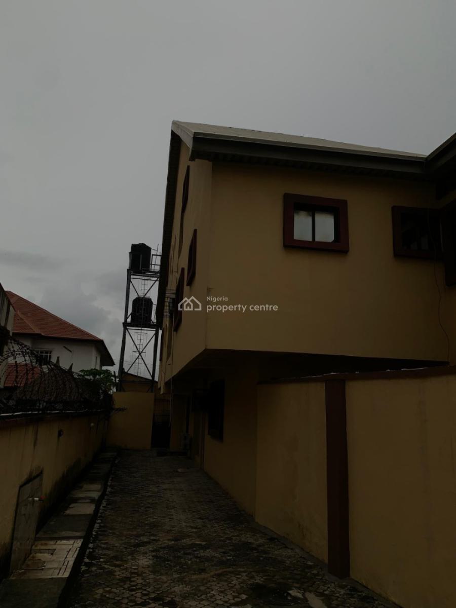 4 Bedroom Semi Detached House with Bq, Off Admiralty Way, Lekki Phase 1, Lekki, Lagos, Semi-detached Duplex for Rent
