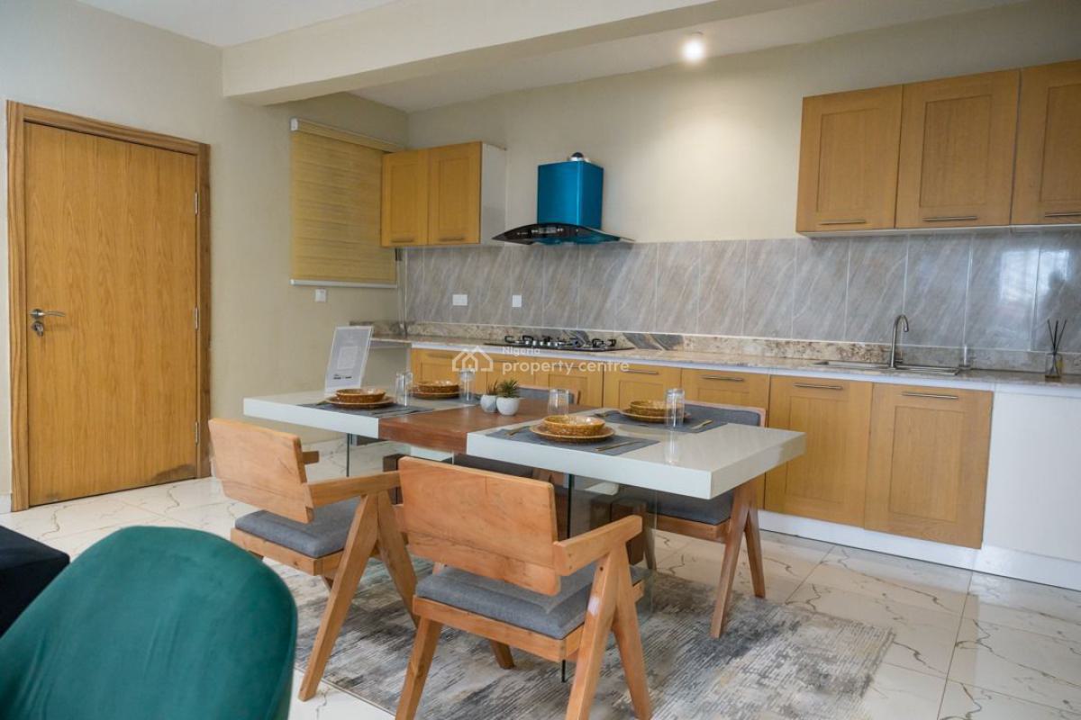 a Spacious Standard Modern 3 Bedroom Apartment, Ogunlana, Surulere, Lagos, Flat / Apartment for Sale