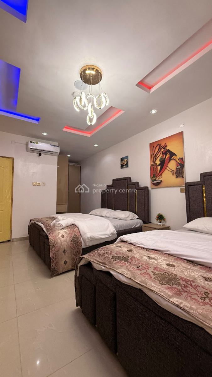 Luxury Self Contain Apartment (2 Beds in One Room)), Lekki County, Ikota, Lekki, Lagos, Self Contain (single Rooms) Short Let