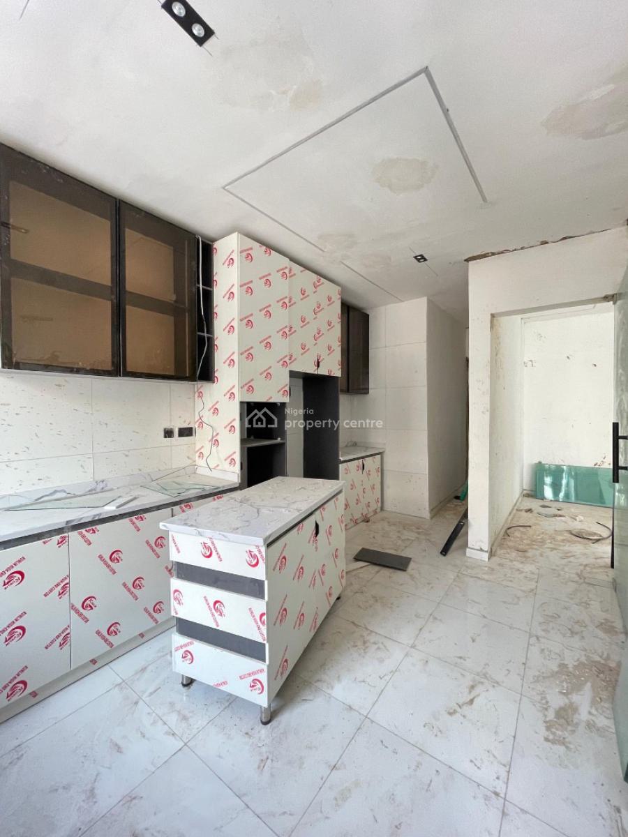 Fully Serviced 3 Bedroom Apartment with Pool,elevator,gym and Bq, Ikate, Lekki, Lagos, Block of Flats for Sale