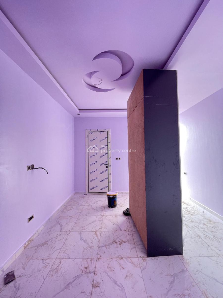 Fully Serviced 3 Bedroom Apartment with Pool,elevator,gym and Bq, Ikate, Lekki, Lagos, Block of Flats for Sale