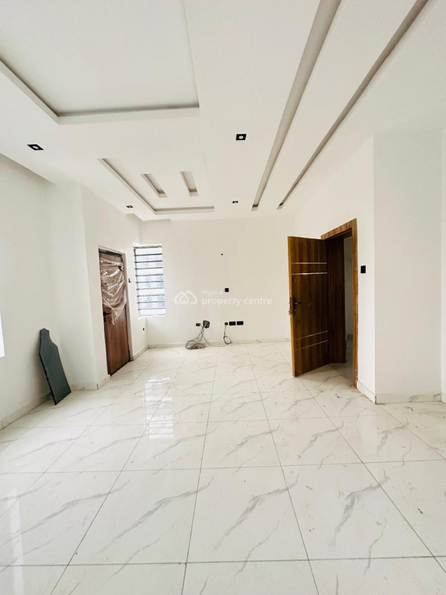 Spacious 4 Bedroom Fully Detached Duplex with Bq, Magodo, Lagos, Detached Duplex for Sale