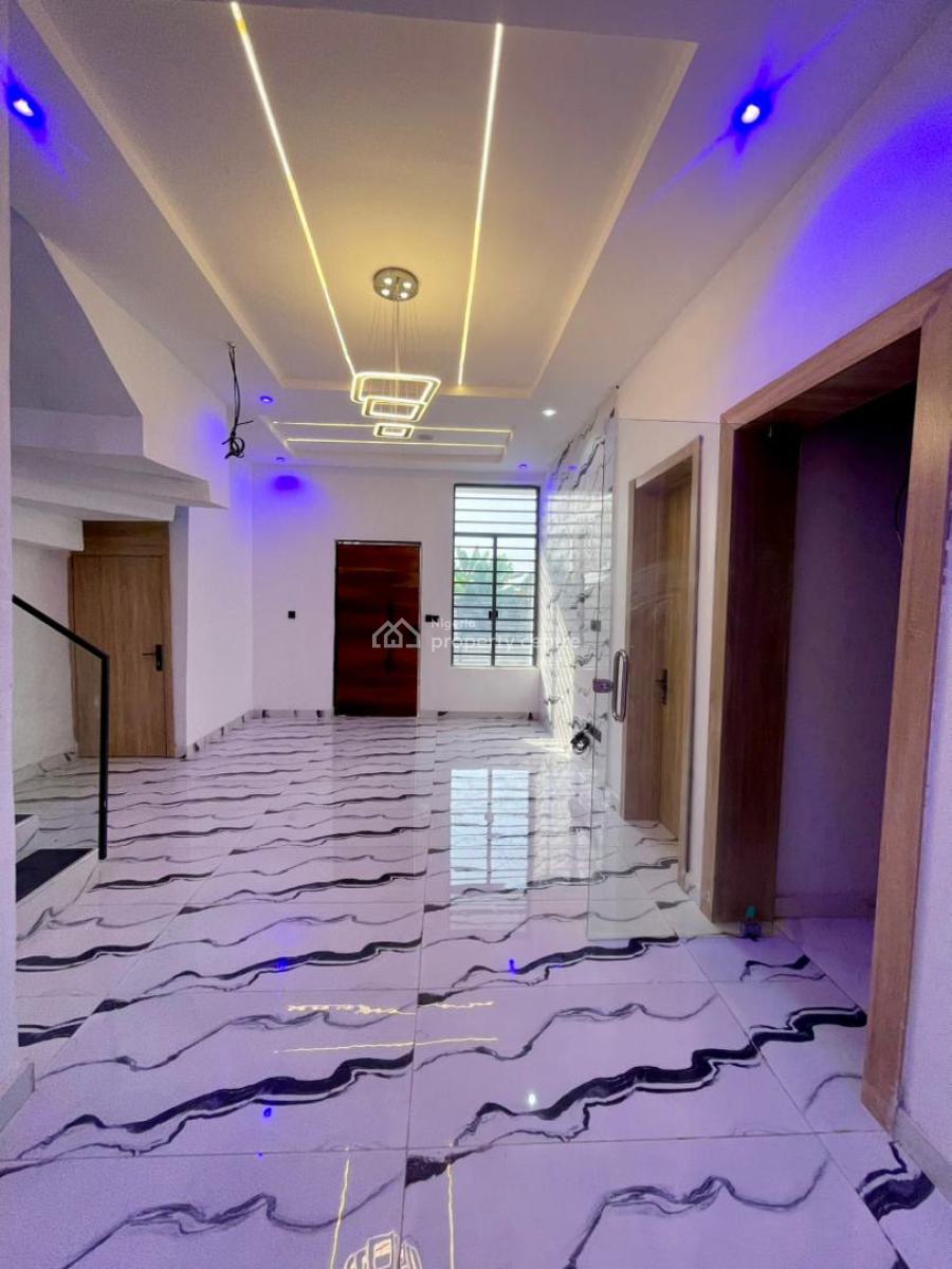 Specious 4bedrooms Semi Detached Duplex with Bq, Ajah, Lekki, Lagos, Semi-detached Duplex for Sale