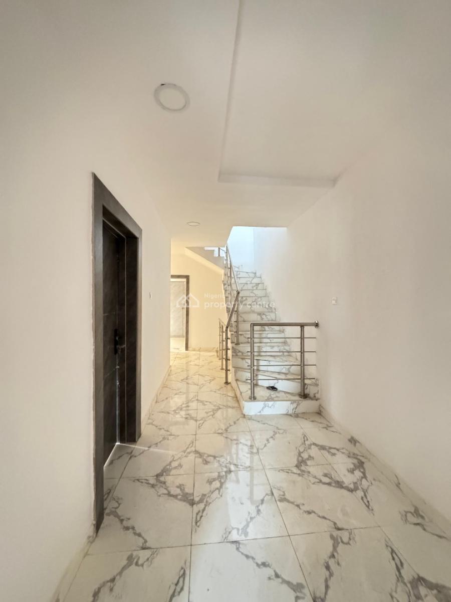 Luxurious 4 Bedroom Semi Detached Duplex with Bq, Magodo, Lagos, Detached Duplex for Sale